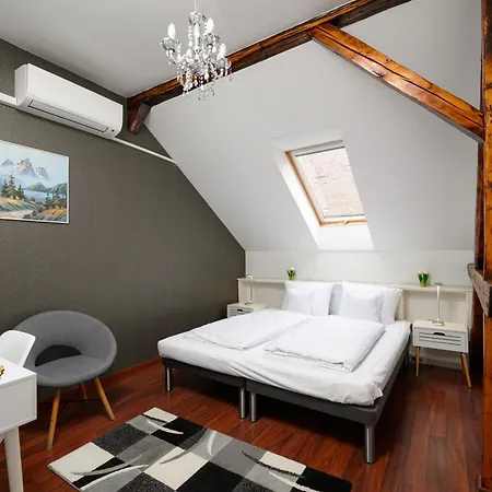 Fazola Homestay